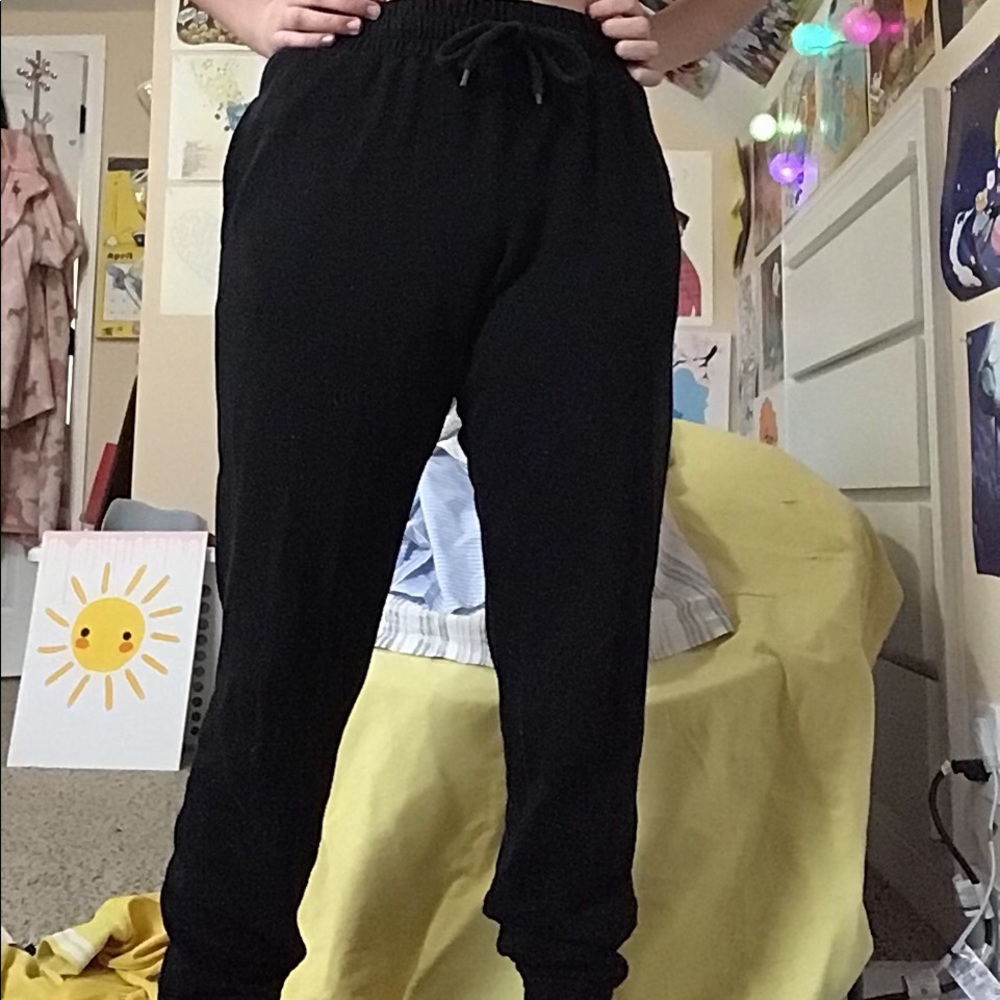 Black sweatpants